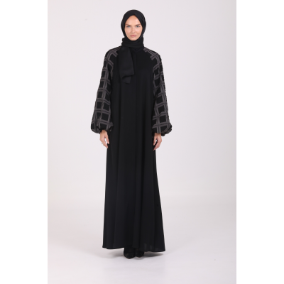 عباية ريجلان منقوشة عباية ريجلان منقوشة