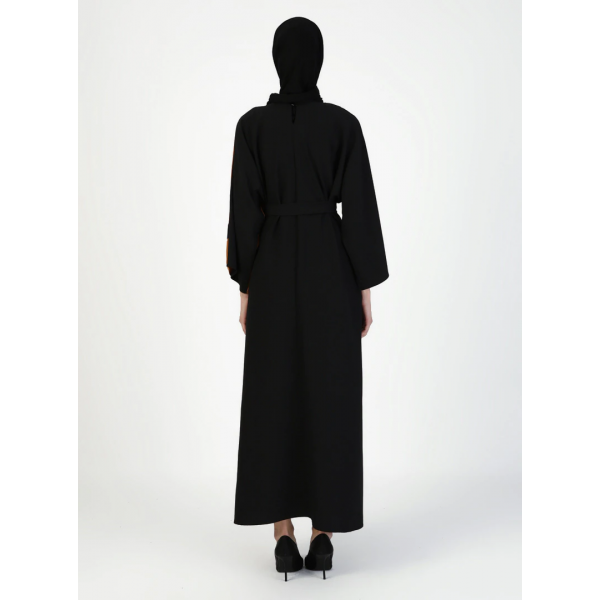 Filizzade Woman Crew neck Belted Loose Abaya