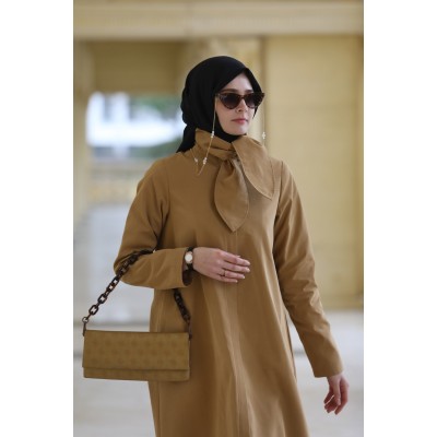 مانتو بوشاح حول الرقبة مانتو بوشاح حول الرقبة