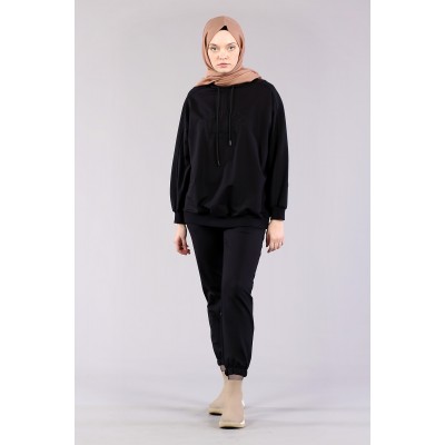 تكبير 27270 طقم رياضي نسائي تكبير 27270 طقم رياضي نسائي