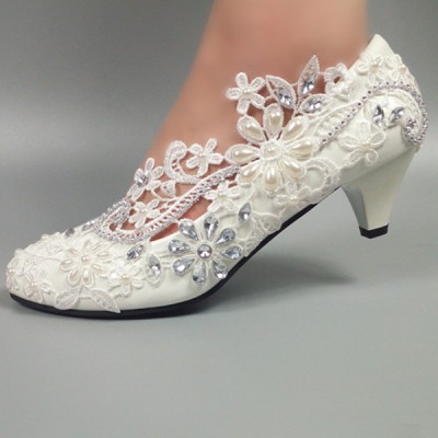 أحذية الزفاف المرأة Leatherette Stiletto كعب مغلقة إصبع القدم مع الدانتيل الخياطة أحذية الزفاف المرأة Leatherette Stiletto كعب مغلقة إصبع القدم مع الدانتيل الخياطة