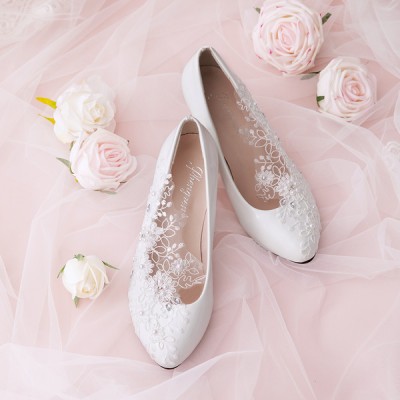 أحذية الزفاف المرأة Leatherette Stiletto كعب مغلقة مع الديكور الخياطة الدانتيل أحذية الزفاف المرأة Leatherette Stiletto كعب مغلقة مع الديكور الخياطة الدانتيل